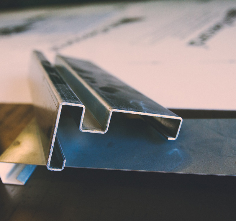 Taglio e piega lamiere